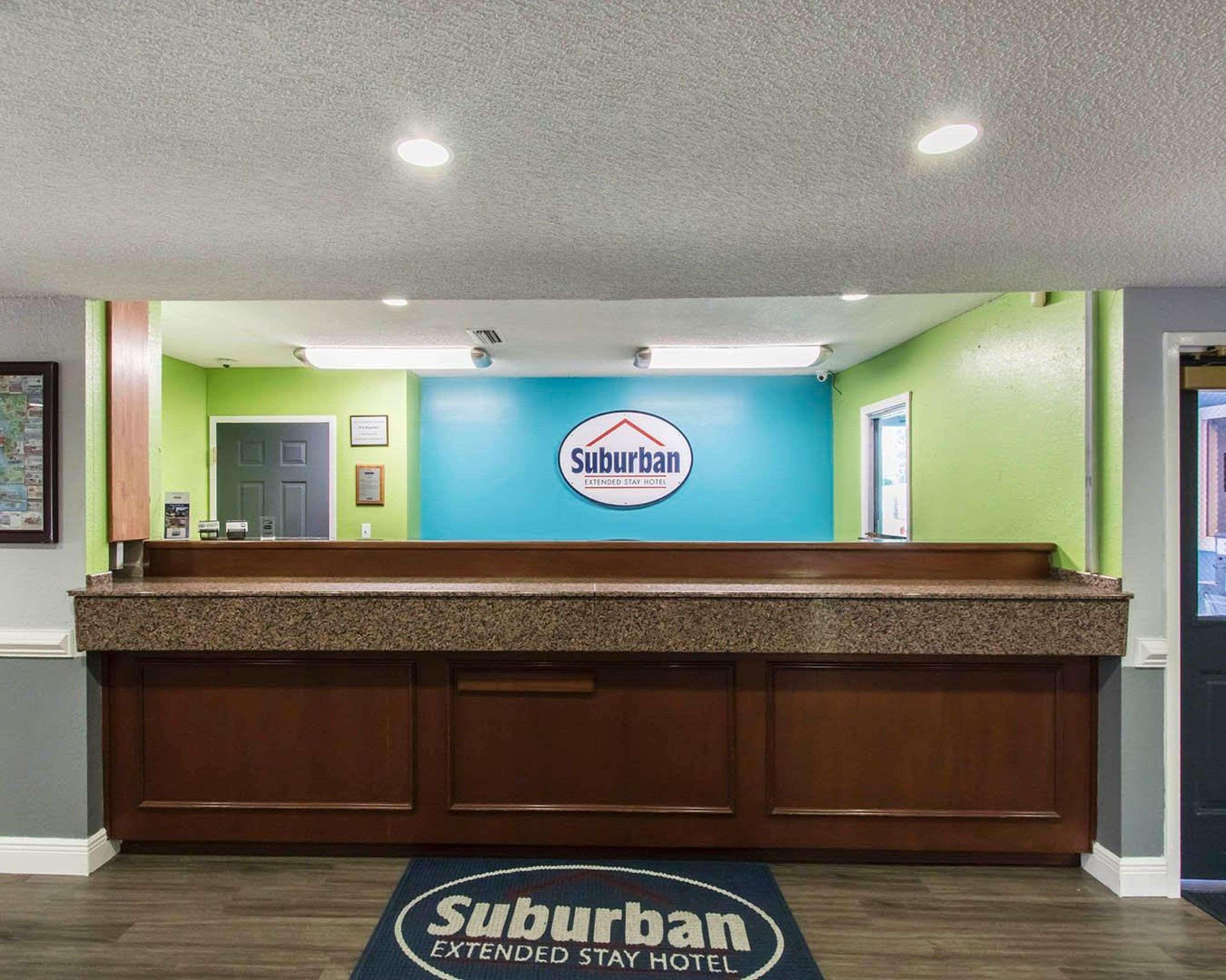 Suburban Extended Stay Hotel Naval Base Area Warrington Bagian luar foto