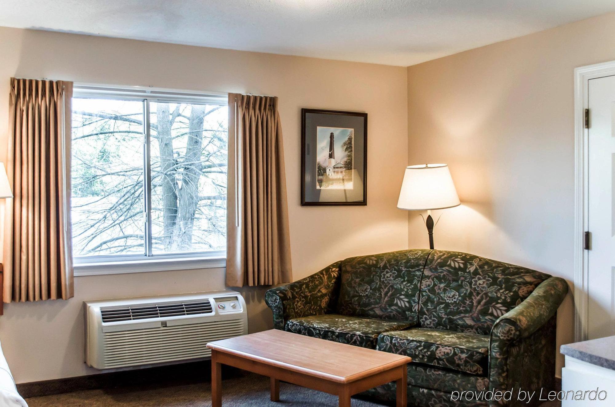 Suburban Extended Stay Hotel Naval Base Area Warrington Bagian luar foto